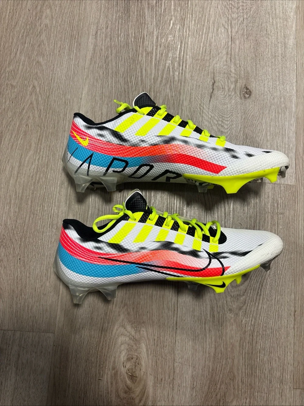 Nike Vapor Edge Pro 360 Multicolor Football Cleats DR5398-100 Men’s Size 13